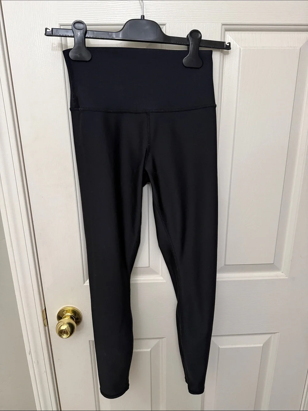ALO Yoga High-Rise Black Leggings